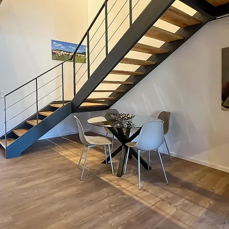 Jarnitz アパート *