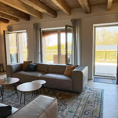 Jarnitz アパート *