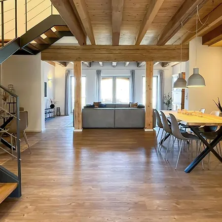 Jarnitz アパート *