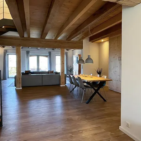 Jarnitz アパート ラルスヴィーク